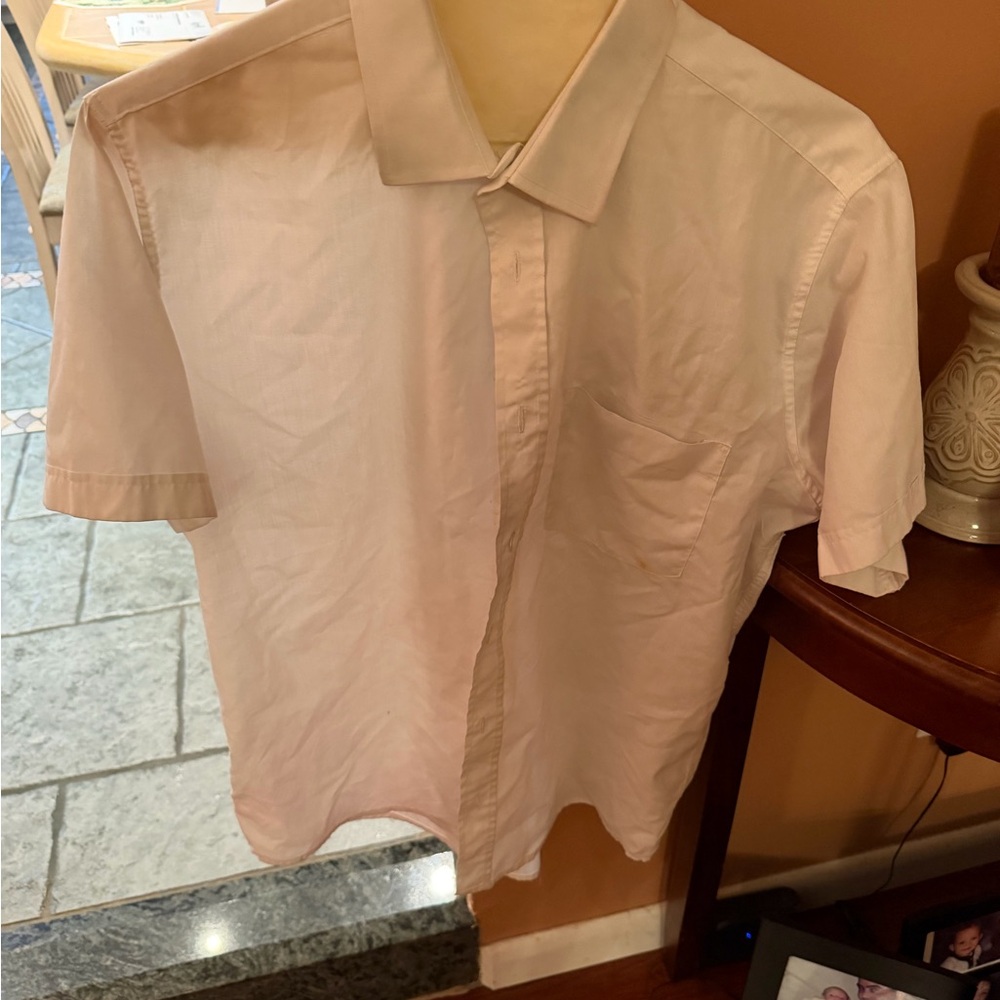 Lot of 2 Men's XL Button Down Short Sleeve Shirts